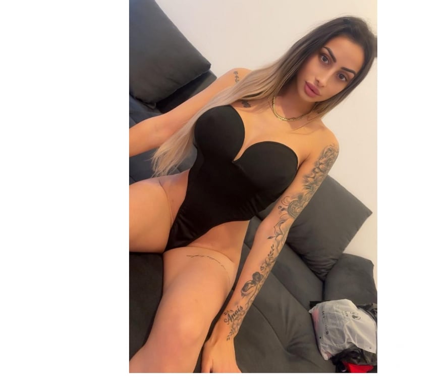 Escorts Greater Manchester Oldham - Photos for Lucia Perfect Body👌🏼Hot Spanish 🍑Party Girl 🥂
