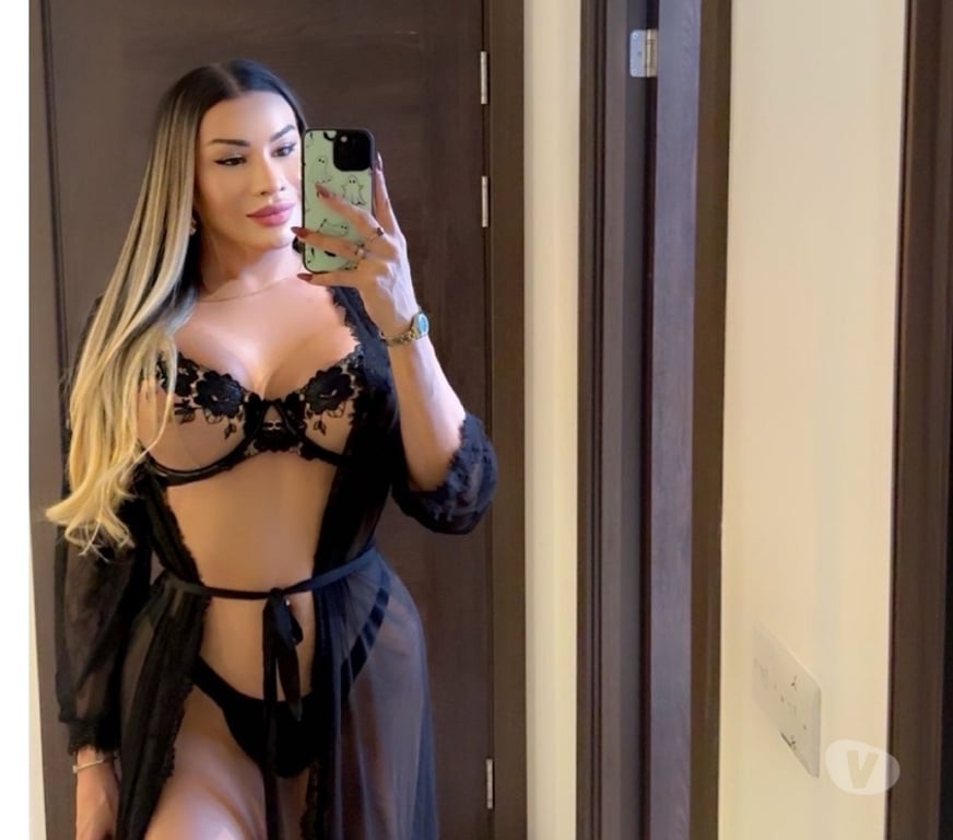 Trans Escorts Essex Brentwood - Photos for NAUGHTY BRAZILIAN VICK PORNOSTAR ♨️ HOT TRANSEXUAL😈
