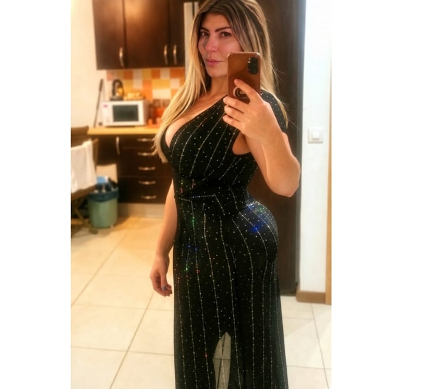 Escorts West Midlands Birmingham - Photos for Tais, a BRINDE'S experience, The partner of your dreams