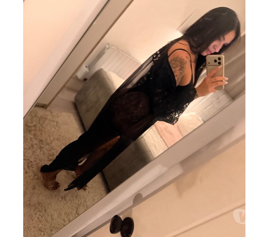 Escorts West London Shepherd's Bush Market Station - West London - Photos for ❤️‍🔥GFE and Party🍾🔥 Real Pics ✅NO RUSH