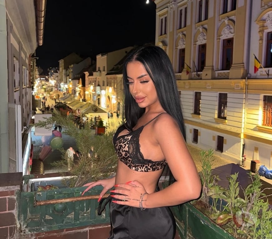 Escorts West London Hillingdon - Photos for 💦ElisaParty🫦💦