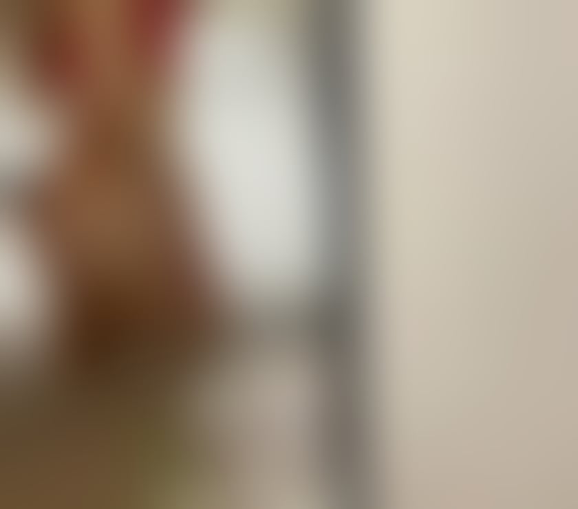 Escort Sheffield City Centre Sheffield - Photos for English Party girl scarlet 07592510831