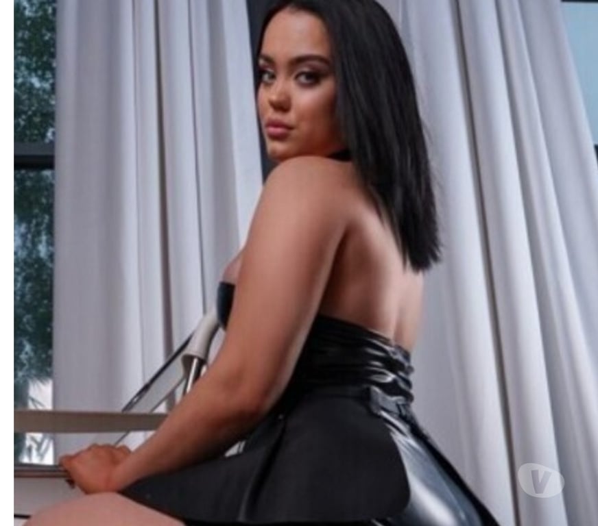 Escorts West London Hillingdon - Photos for Escort ANDREA a Brazilian Exotic Beauty Party Girl