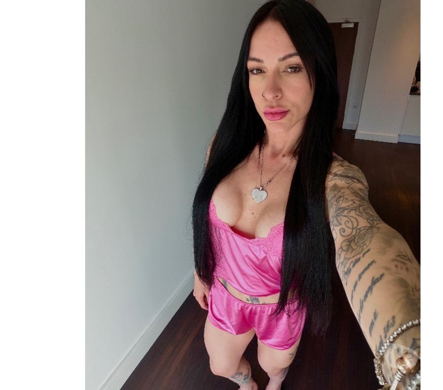 Escorts South West London Wimbledon - South West London - Photos for LARA GIRL PART 😈🇧🇷