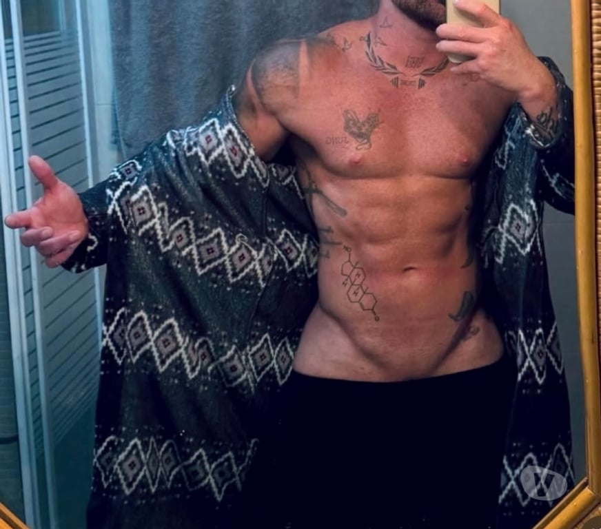 Gay massage East London Stratford - DLR Station - East London - Photos for Latino Discreet XL BIG AND MUSCLE 🍆🔥