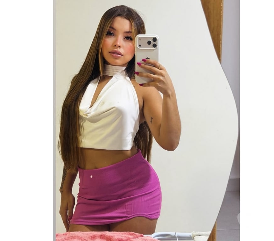 Escorts West London West Kensington - West London - Photos for Petite Latina Party GFE 07466746806 W14