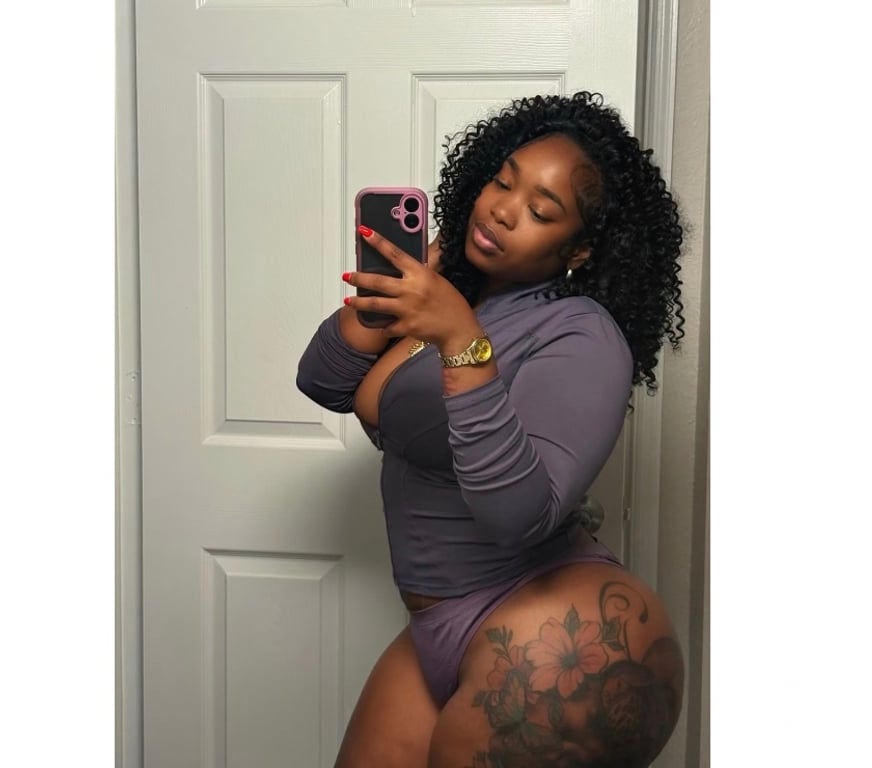 Escorts South East London Penge - South East London - Photos for BEST PLUS SIZE IN TOWN🍑❤️‍🔥WHATSAPP FOR PICS