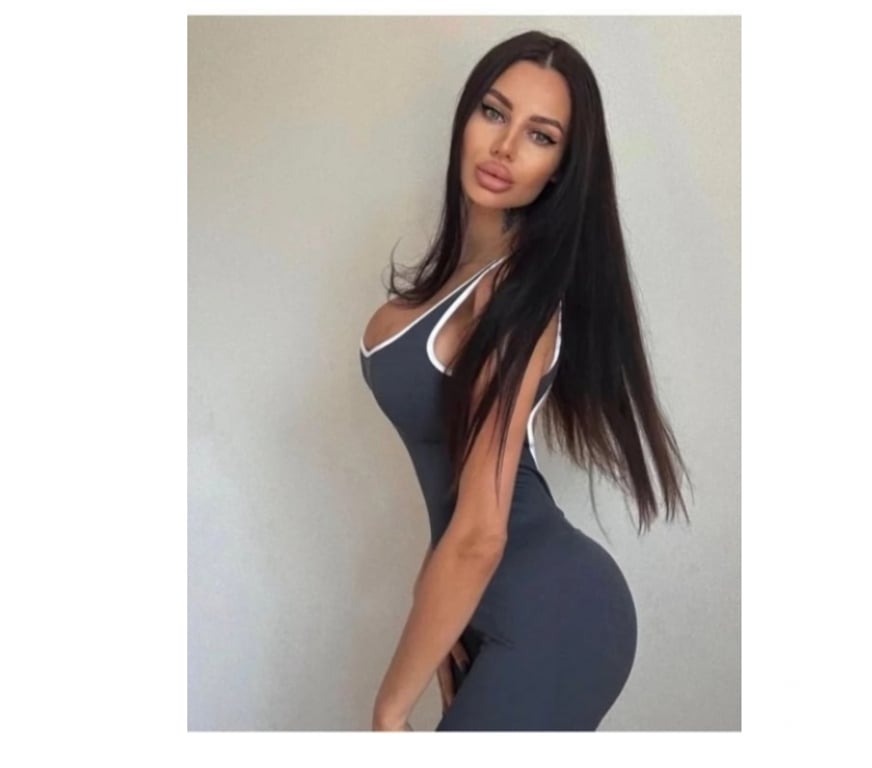 Escorts West Yorkshire Leeds - Photos for 🥂PARTY GIRL🥂⭐ INDEPENDENT ❤️HELLEN❤️