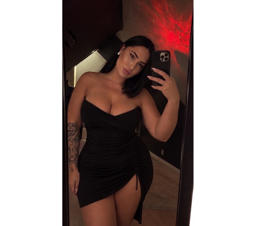 Escorts West Yorkshire Leeds - Photos for Abby brunette🍒party girl🍹new in town😚