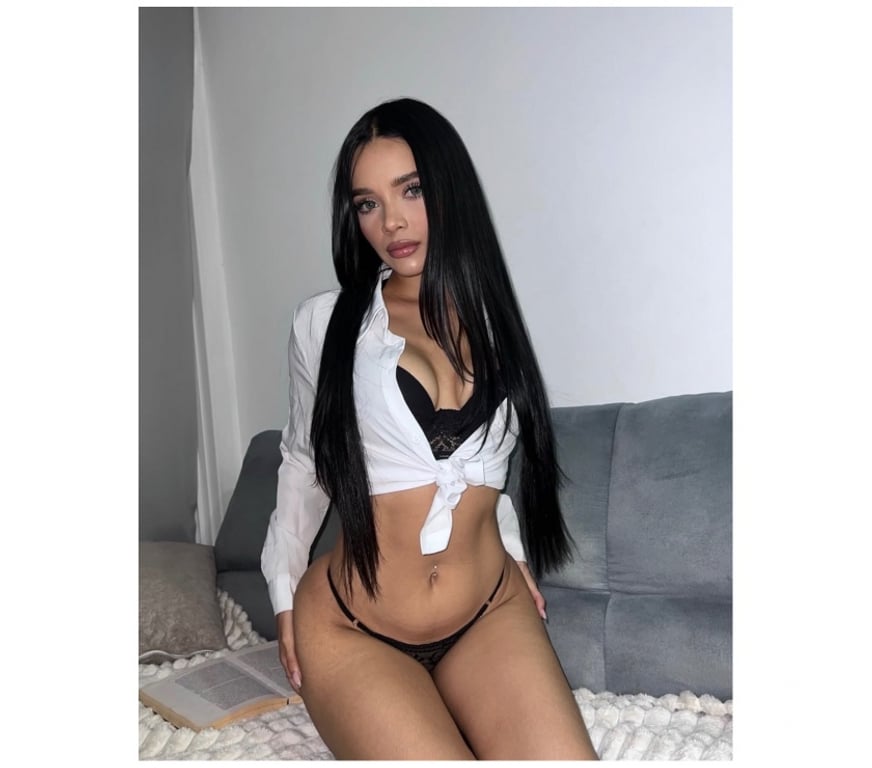 Escorts North London Wood Green - North London - Photos for HOT GIRL 🇧🇷🩷 IN EDMONTON N18 ✨ FROM £40 🌸🦋