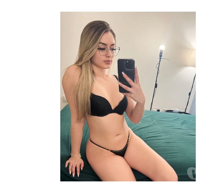 Escorts South West London Sutton - Photos for CELIA BABY FACE 22 y 🥰 SEXY LATINA