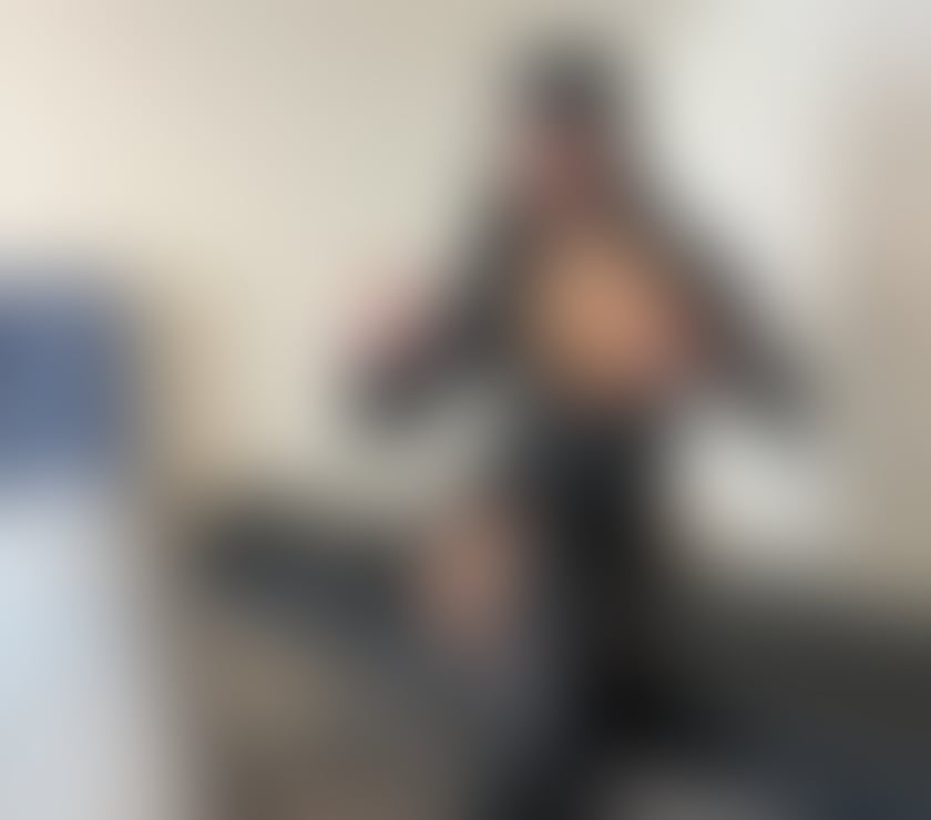 Trans Escorts Essex Colchester - Photos for Alice Dominatrix 🔥😈 Fake Tits
