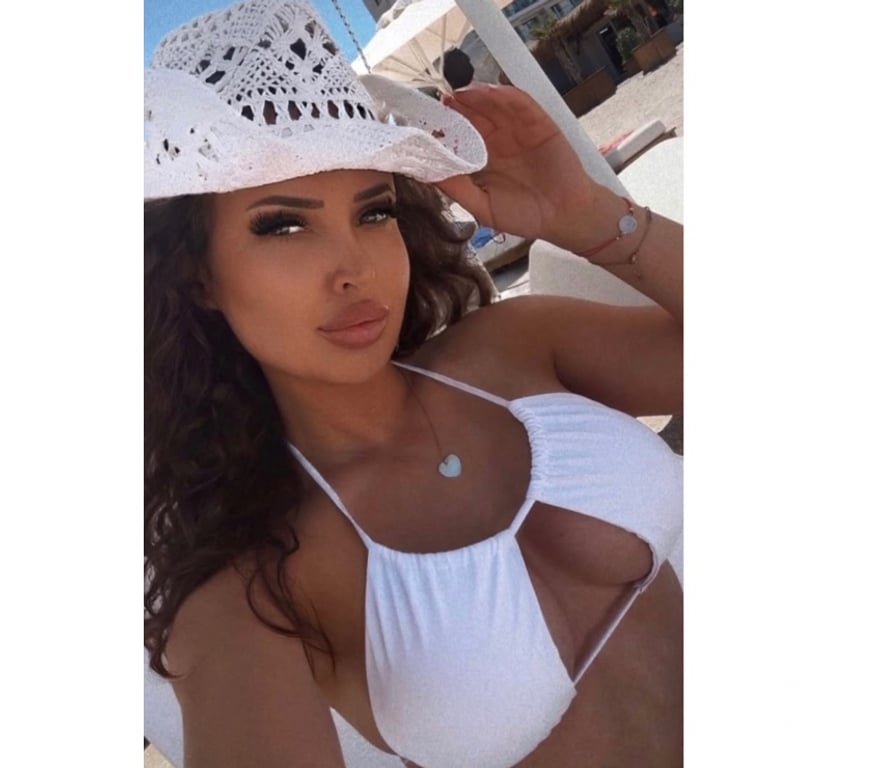 Escorts Renfrewshire Paisley - Renfrewshire - Photos for TOP-CUSTOM REQUESTS -OUT-IN-CARMEET-CENTRAL-PARTY