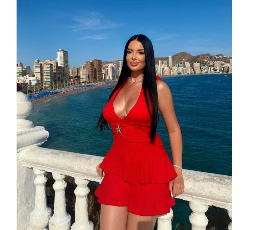 Escorts West Dunbartonshire Clydebank - West Dunbartonshire - Photos for NEW-CAR MEET-OUT-INCALL-Central station-PARTY