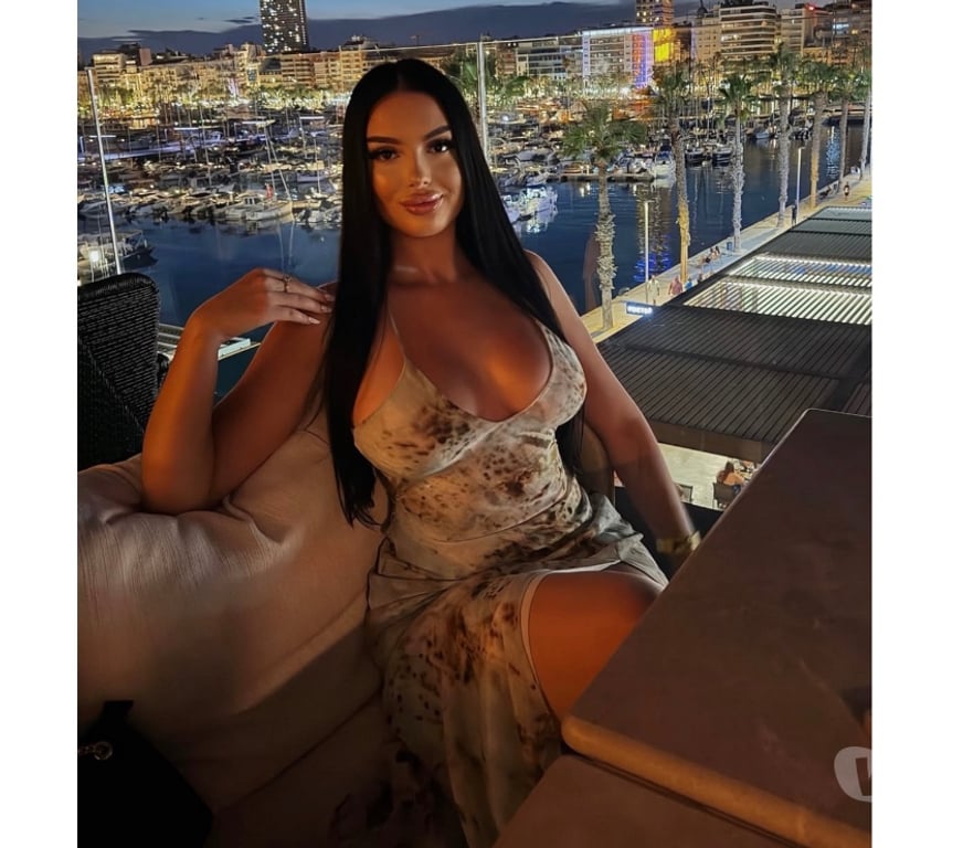 Escorts West Dunbartonshire Clydebank - West Dunbartonshire - Photos for NEW-CAR MEET-OUT-INCALL-Central station-PARTY