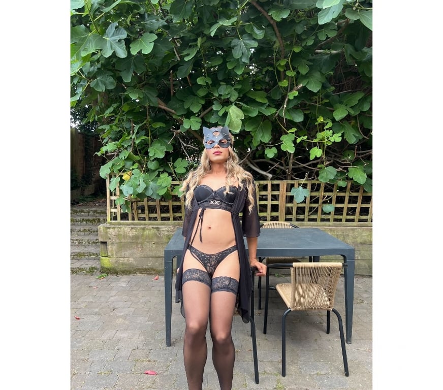 Trans Escorts Essex Colchester - Photos for Bruna Brazilian 🇧🇷 TOP AND BOTTOM