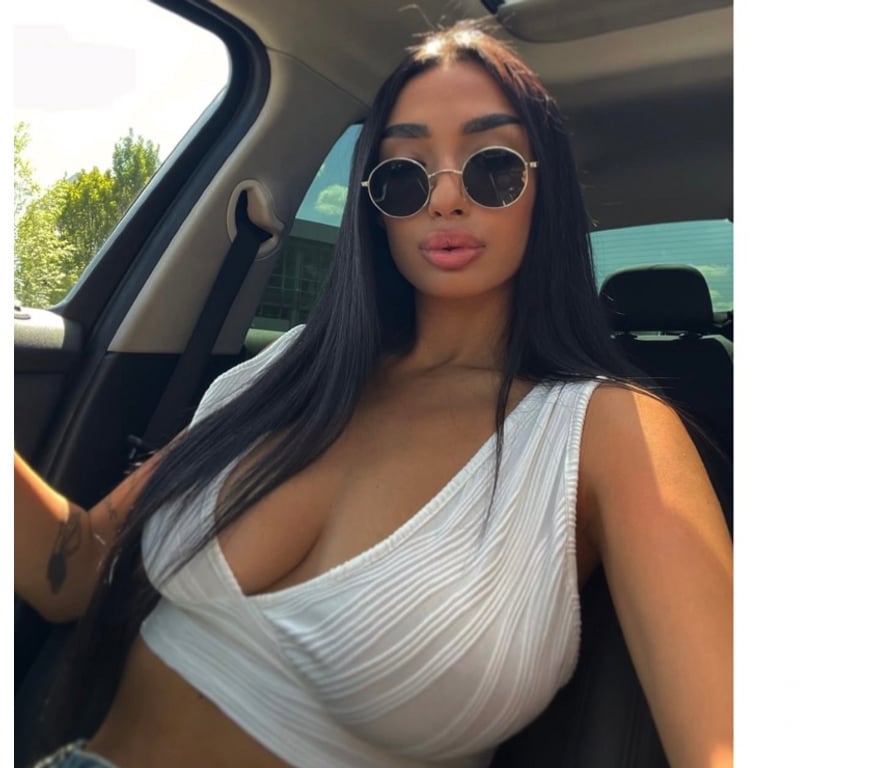 Escorts Glasgow Glasgow City Centre - Glasgow - Photos for CAR MEET- -INCALL- OUTCALL - Party