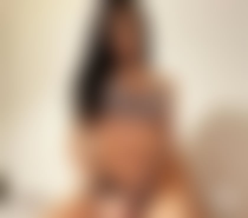 Escorts West Midlands Birmingham - Photos for New_ birmingham party Girl lNCALL %OUTCALL best