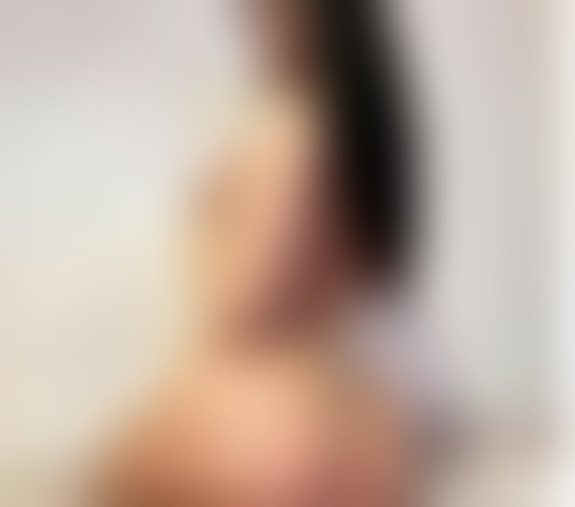 Escorts West Midlands Birmingham - Photos for New_ birmingham party Girl lNCALL %OUTCALL best