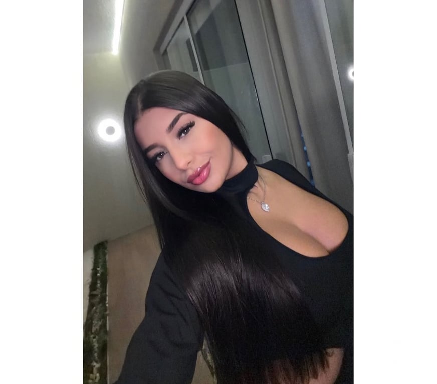 Escorts North London Edmondton Green Station - North London - Photos for HOT AND DELICIOUS BRAZILIAN, JUST RIGHT FOR YOU 🔥�