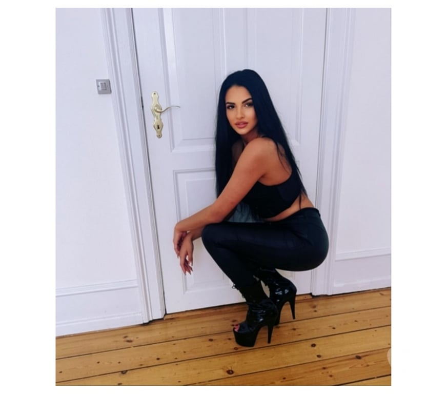 Escorts Greater Manchester Bolton - Photos for 🌹 EVA — SIMPLE MOMENTS, BEAUTIFUL MEMORIES