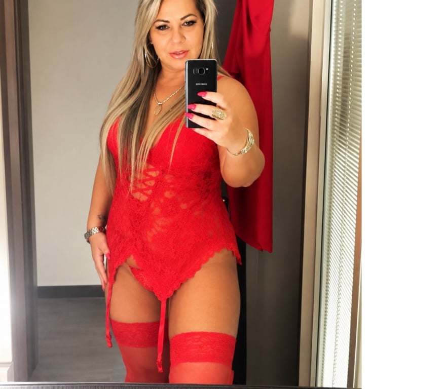 Escorts North West London Kilburn - North West London - Photos for NEW TIFFANY BIG BUM🍑BUSTY👑BEST DEEPTH SLOPPY OWO