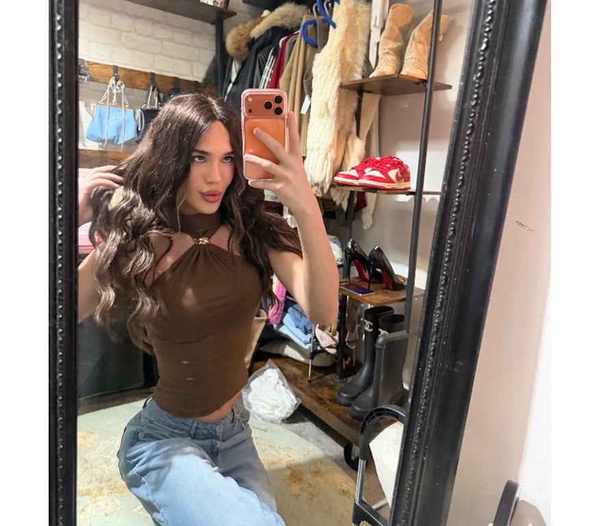 Trans Escorts Merseyside Liverpool - Photos for White British scouser Elle. City centre❤️