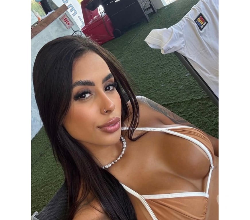 Escorts East London East Ham Station - East London - Photos for 🔥 SEXY BRUNETTE , IRRESISTIBLE BRAZILIAN 🔥🇧🇷💋