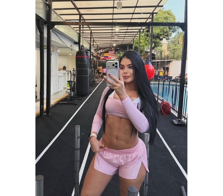 Escorts Hertfordshire Watford - Photos for HOT AND SEXY BRAZILIAN GIRL JUST FOR YOU 💋🔥😈