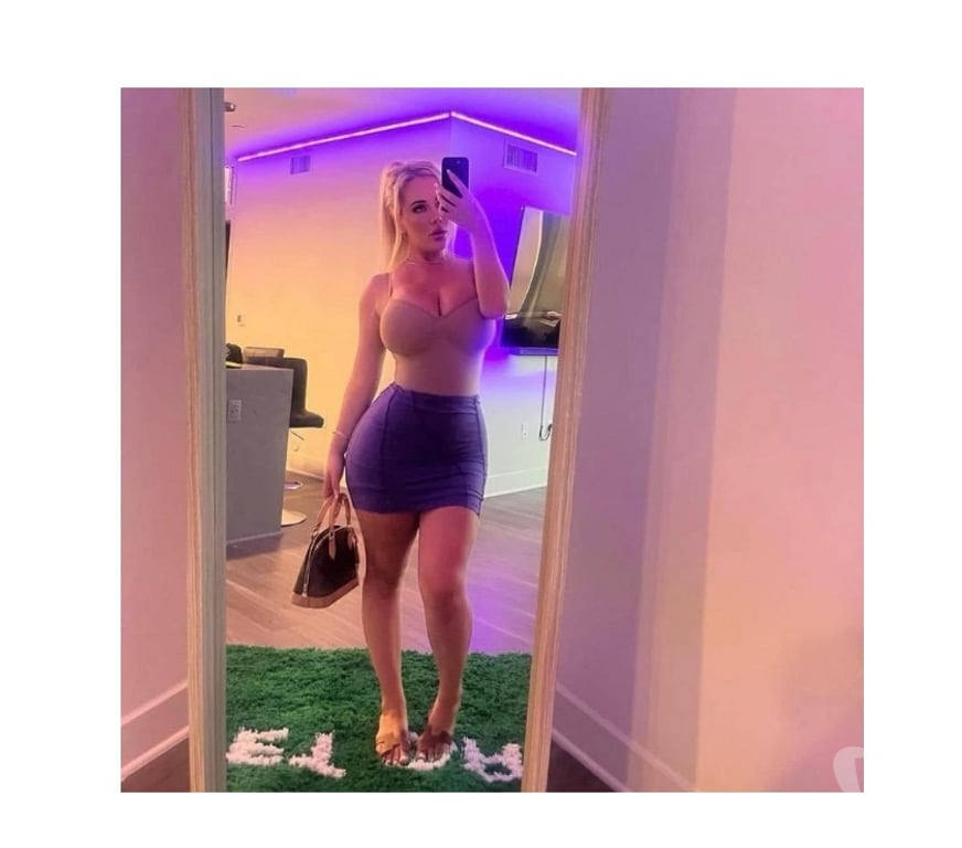 Escorts Essex Harlow - Photos for Cindy here for Outcalls only😘🥰