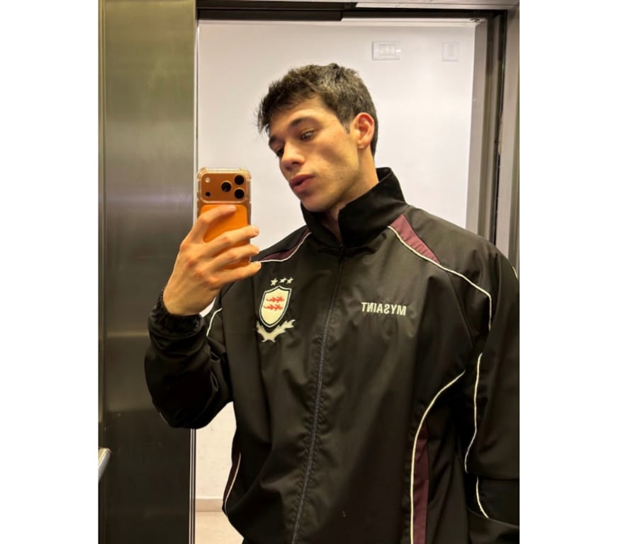  Gay massage Devon South Hams - Photos for Easygoing Guy, Serious About a Good Time 😎