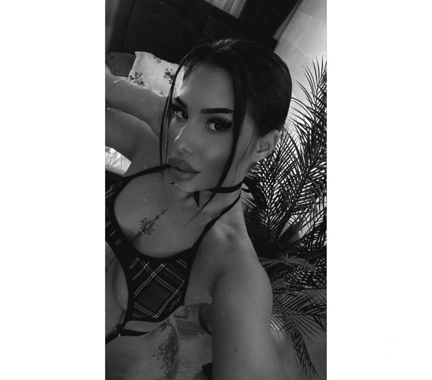 Escorts Wiltshire Swindon - Photos for Tiny ❤️best girl , no rush!! ❤️ Video Confirm !