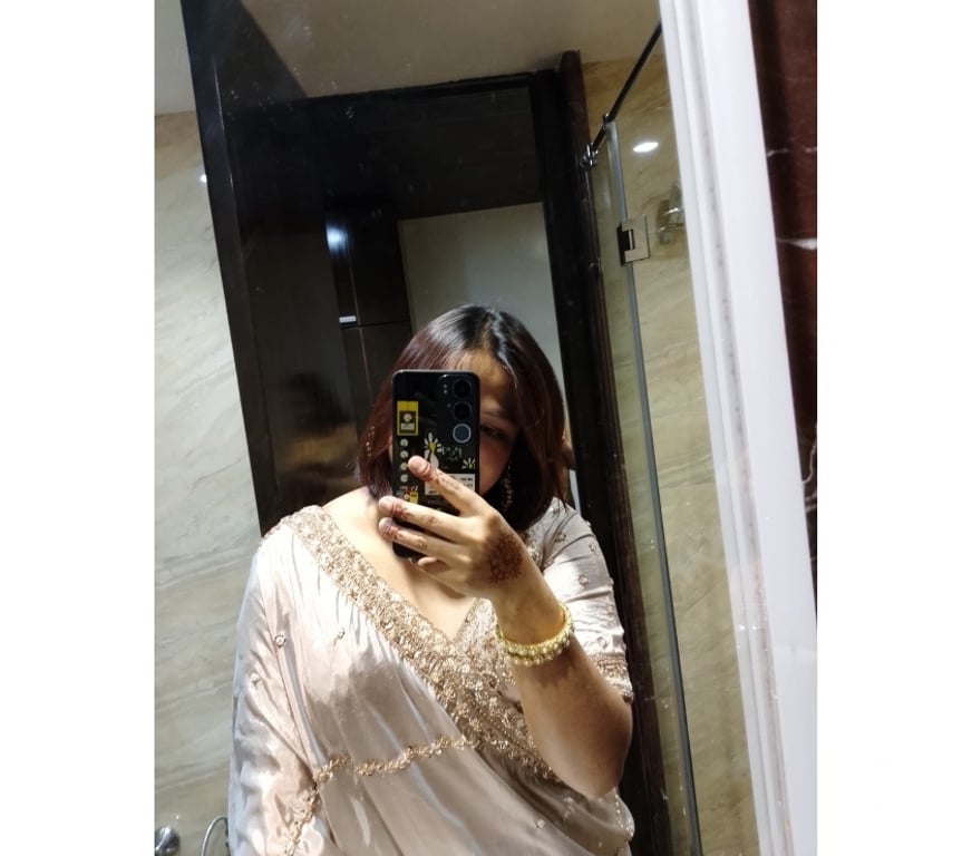 Escorts North West London Harrow - Photos for Let's Meet & Enjoy a Good Time
