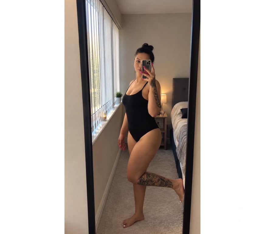 Escorts Hampshire Rushmoor - Photos for New girl beat service INCALL Outcall