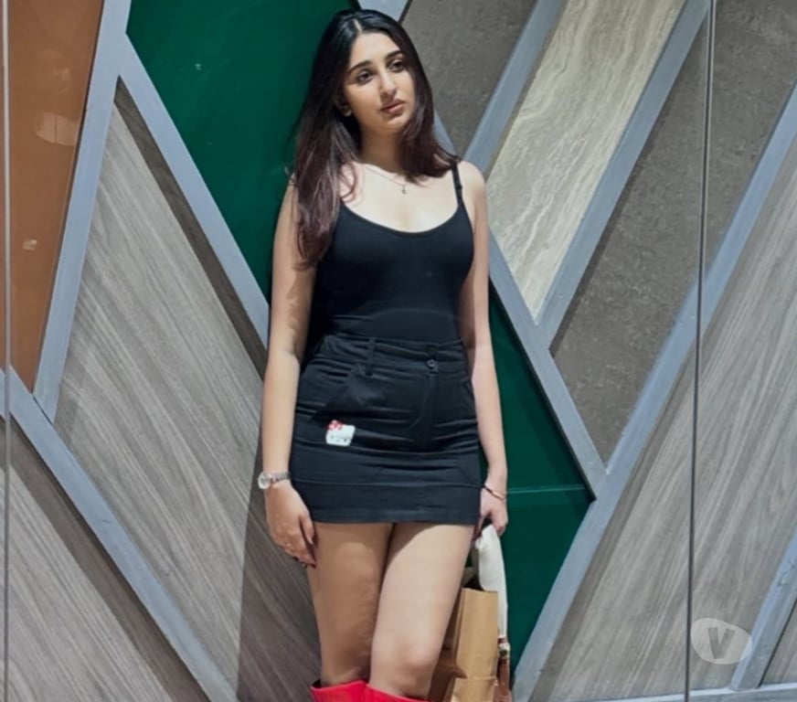 Escorts Cardiff Cardiff City Centre - Cardiff - Photos for Charming and Graceful Indian Companion in the area.