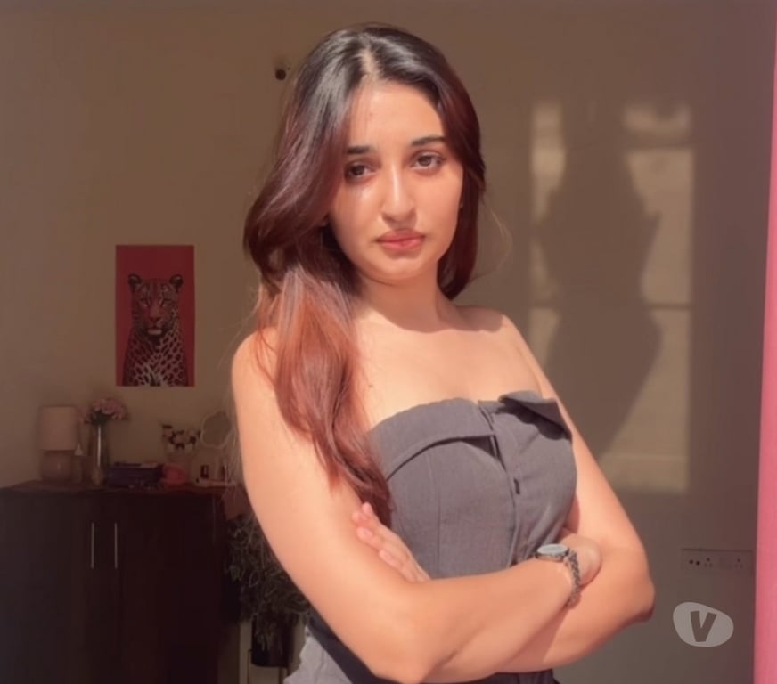 Escorts Cardiff Cardiff City Centre - Cardiff - Photos for Charming and Graceful Indian Companion in the area.