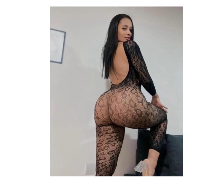 Escorts Bedfordshire Luton - Photos for Party online 🍑
