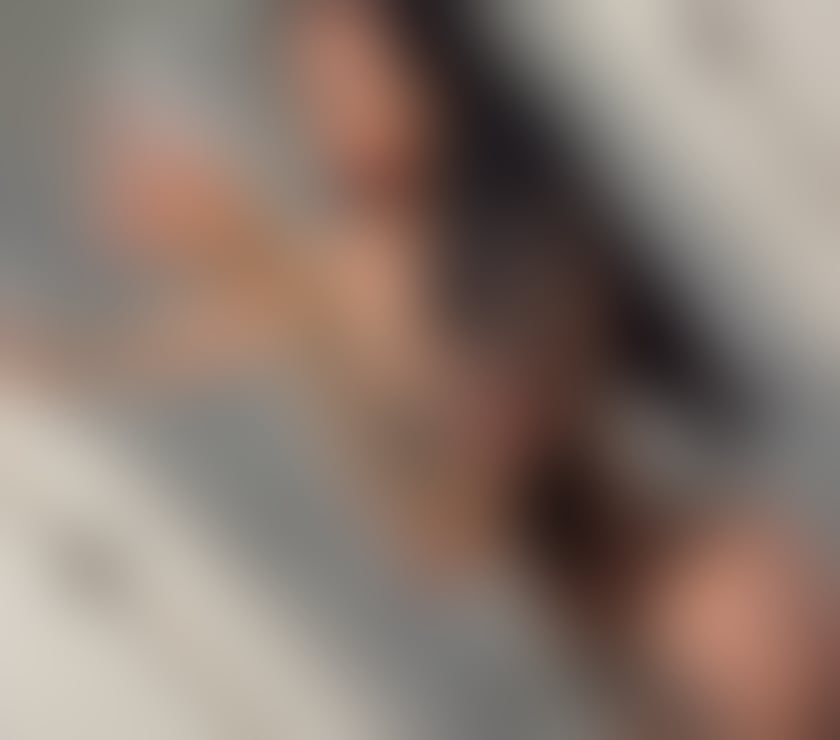 London Gatwick Airport - Crawley — Hot Izza 😈✨🔥Queen Of PaRty🔥✨XX Call Me