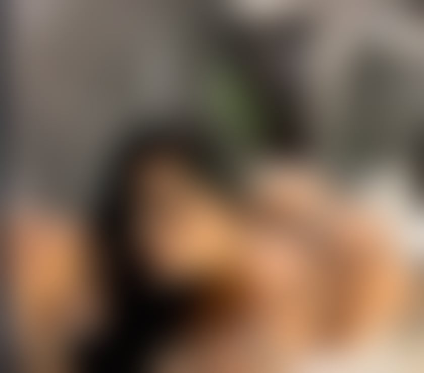 Escorts West London Hounslow - Photos for VALERIA AVAILABLE GIRL PARY🥂