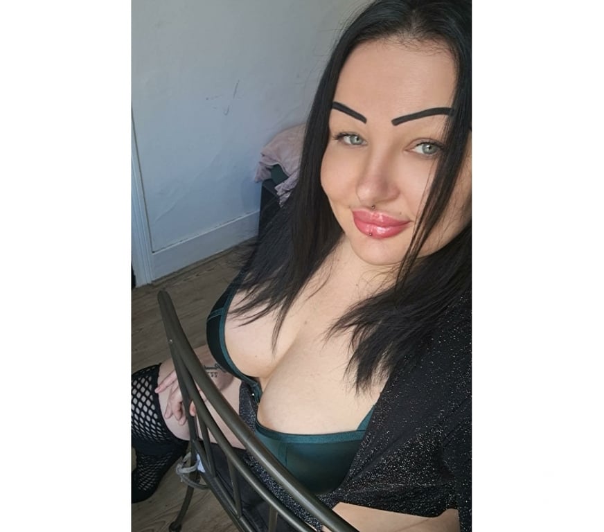 Escorts West London Hillingdon - Photos for SEXY LISA💜BEST SLOPPY BJ OWO 💋BBW