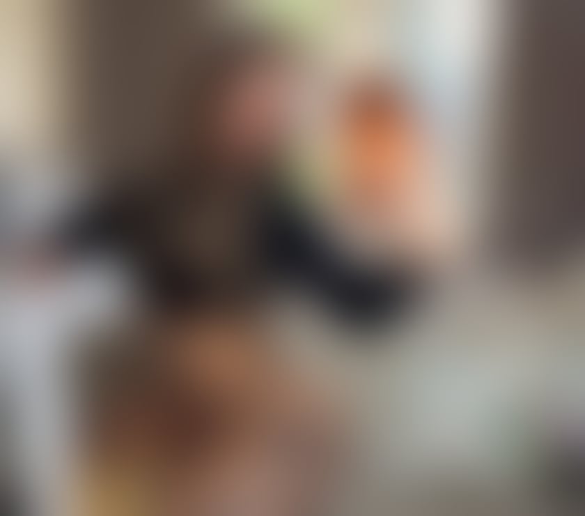 Escorts Barnet Edgware - Barnet - Photos for YOUR BRITISH DREAM