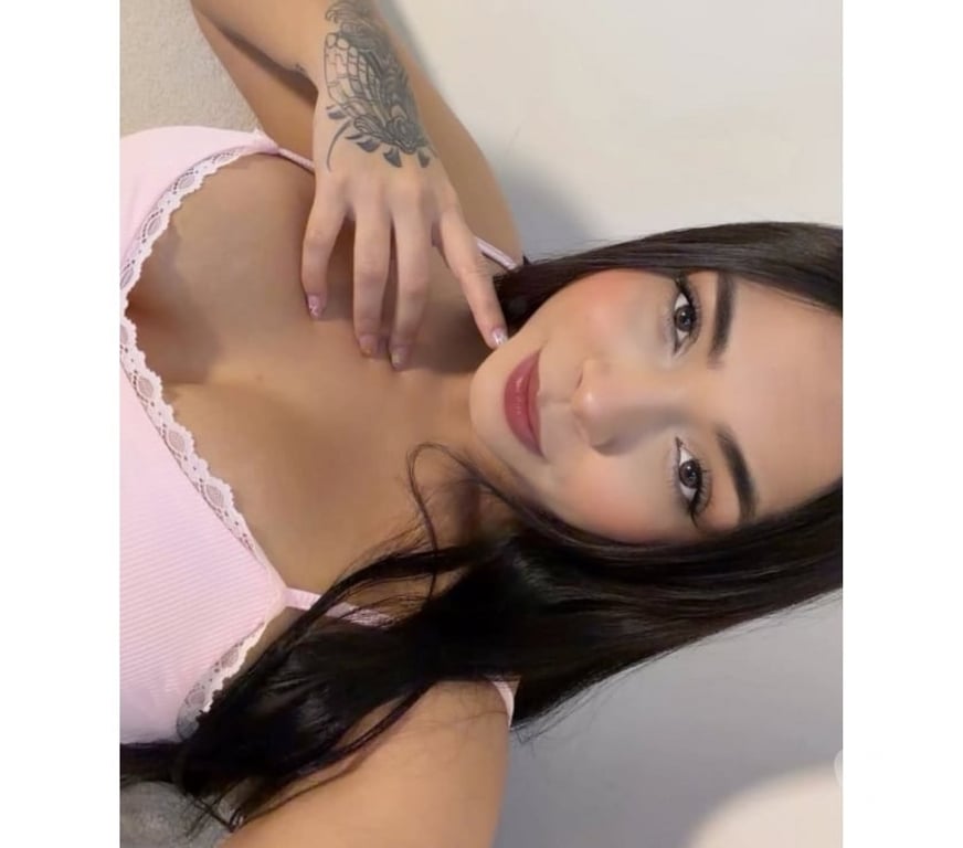 Escorts South East London Lewisham - Photos for 🌺Genesis 🌺CURVY HOT SAUCE🌺 NICE GIRL
