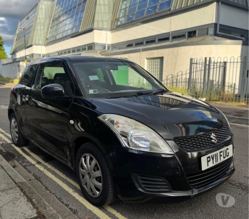 used cars for sale West Yorkshire Kirklees - Photos for Suzuki Swift 2011 SZ2