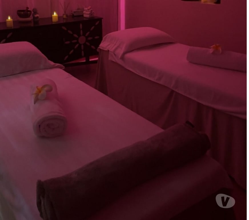 Full body massage Derbyshire Derby - Photos for Experience luxury, comfort, and complete relaxation