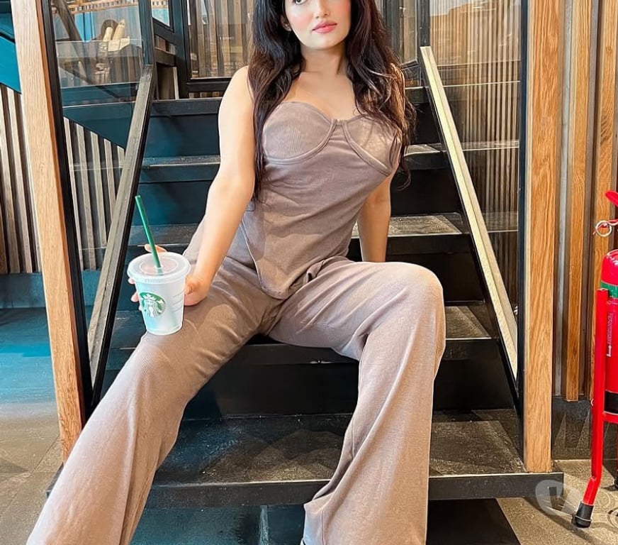Escorts East London Redbridge - Photos for Indian Simmi in the town