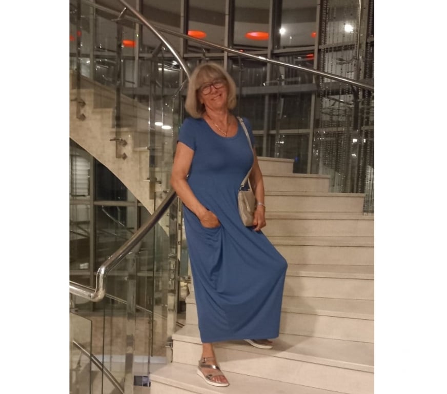Escorts East London East Ham Station - East London - Photos for Anna Sweet Love