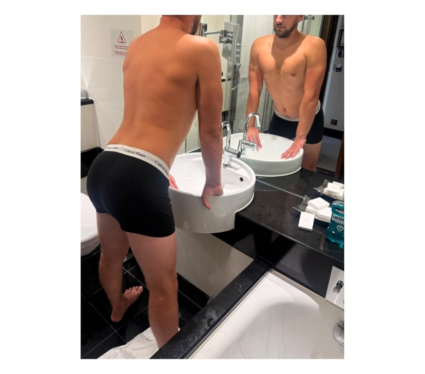 Escorts Essex Southend-on-Sea - Photos for Male escort for both genders