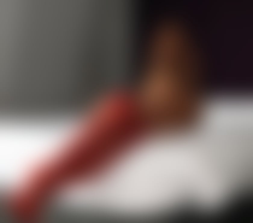 Escorts South East London Bromley Common - South East London - Photos for Short Notice & Evening Bookings Welcome!