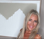 Leeds - Leeds — Blond with big blue eyes all natural