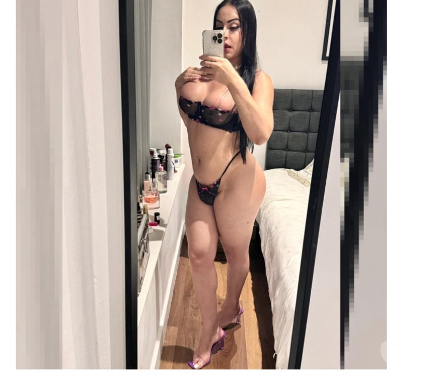 Trans Escorts East London Havering - Photos for JÉSS YOUR BABE PARRY 🎉😈🔥😽🫦🇧🇷